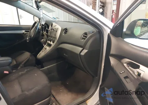 2010 Pontiac Vibe из США, поврежденный, VIN 5Y2SP6E05AZ412105